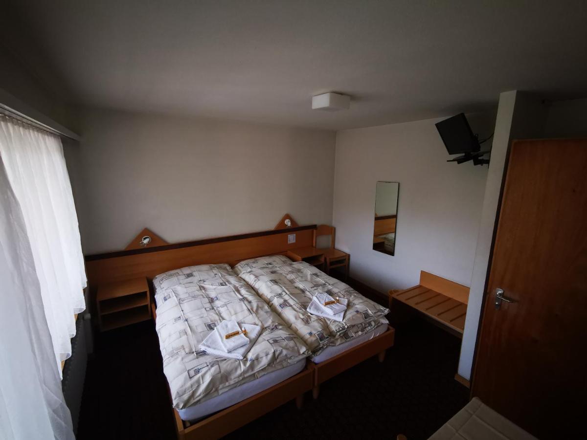 Hotel Restaurant Aletsch Mörel Kültér fotó